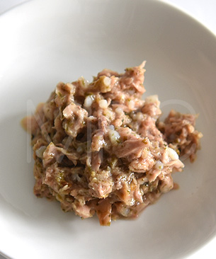 アニモンダ フォムファインステン パウチ アダルト ホワイトツナ・イカ・藻類・ムール貝ソース50g