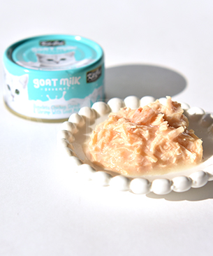 キットキャット　ゴートミルク　チキン＆シュリンプ　70g／324円
