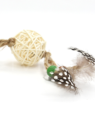 GiGwi ラタンボール＆フェザー