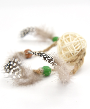 GiGwi ラタンボール＆フェザー