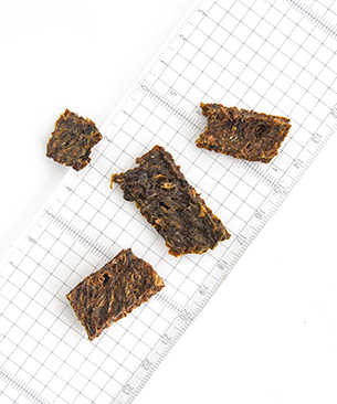 J&C プレミアムトリーツ  北海道産 イワシ クランチジャーキー 15g