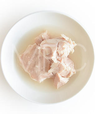 国産若鶏 むね肉角切り 80g/385円