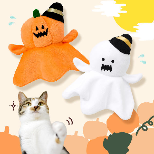 手を入れて動かしたら、猫パンチが飛んできそうです。仲よく遊びましょ♪