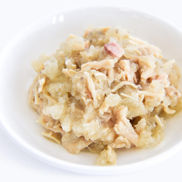 従来品よりチキンを、なんと【25％増量】。